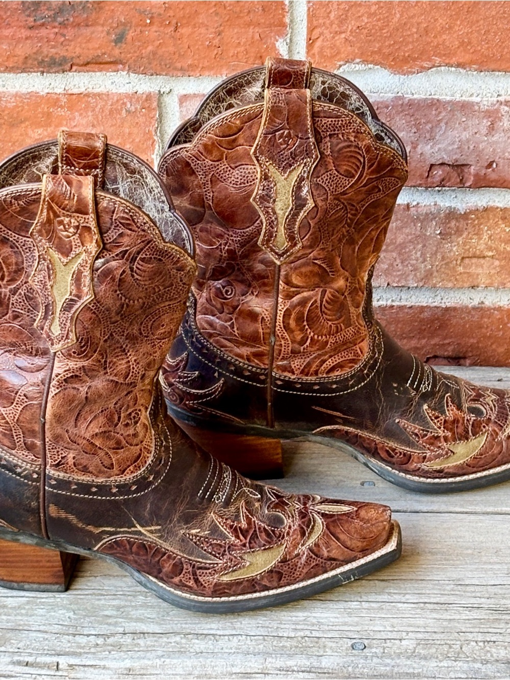 Ariat Dahlia Brown Distressed Inlay Leather Western Cowboy Boots 6.5B - Picture 6 of 10